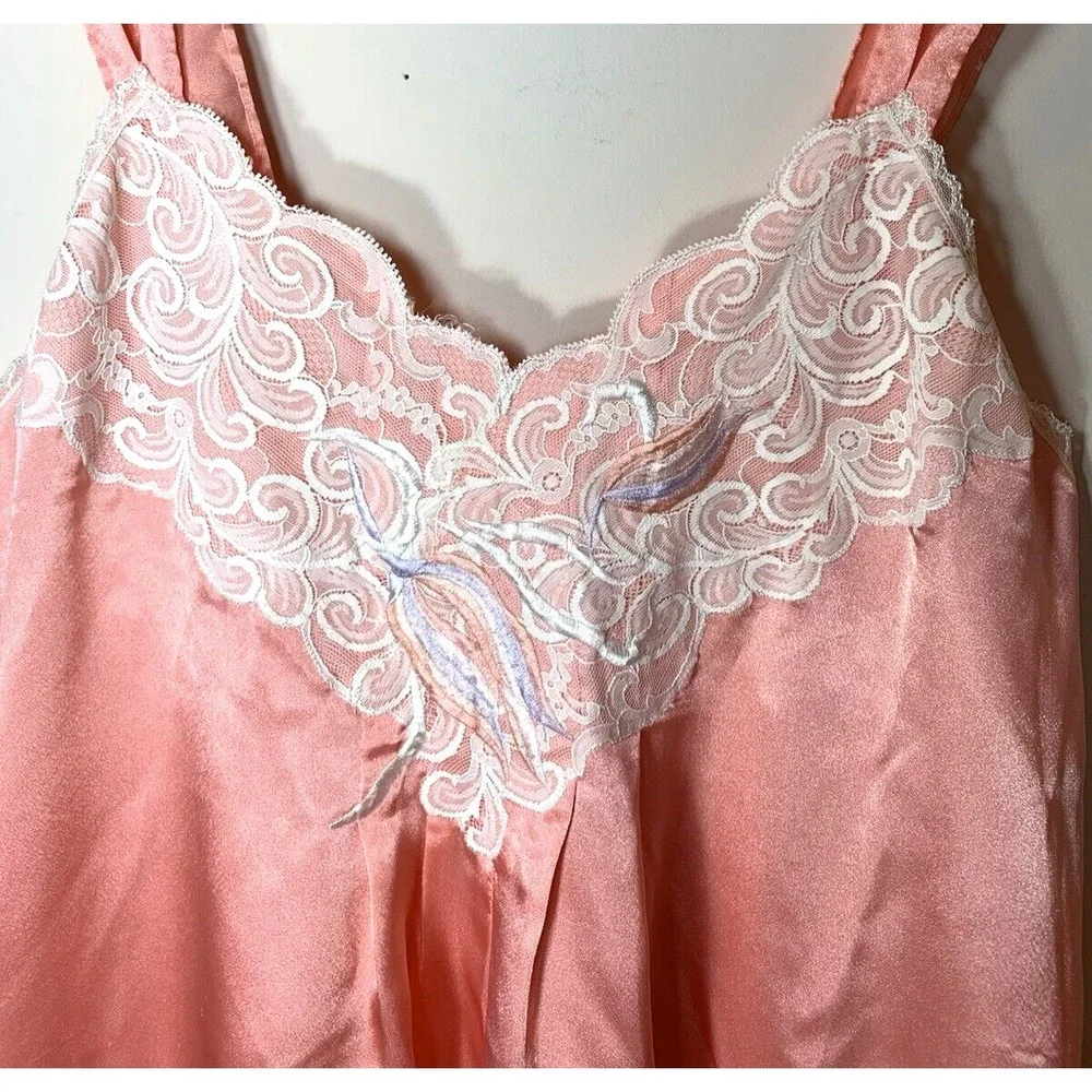 Natori‎ Chemise Nightgown Womens Small Peach Satin Slip Dress Lace Embroidered